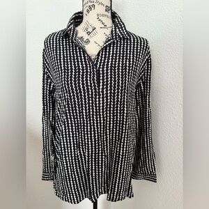 Uniqlo Black and White Geometric Men's Shirt